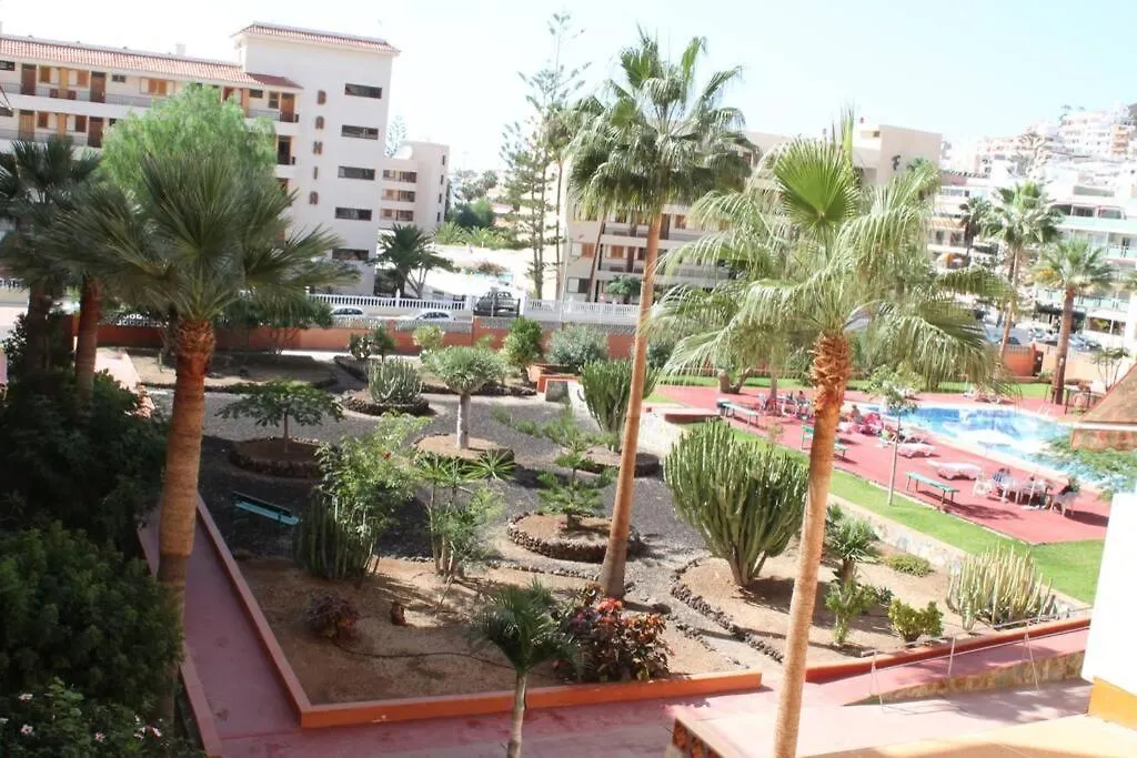 Cris Sol - Los Cristianos Arona  0*, Arona (Tenerife) Spain